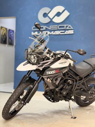 TRIUMPH TIGER 800XC 
